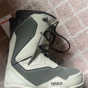 NEW! Thirtytwo TM-2 lace boots. Size 11.5